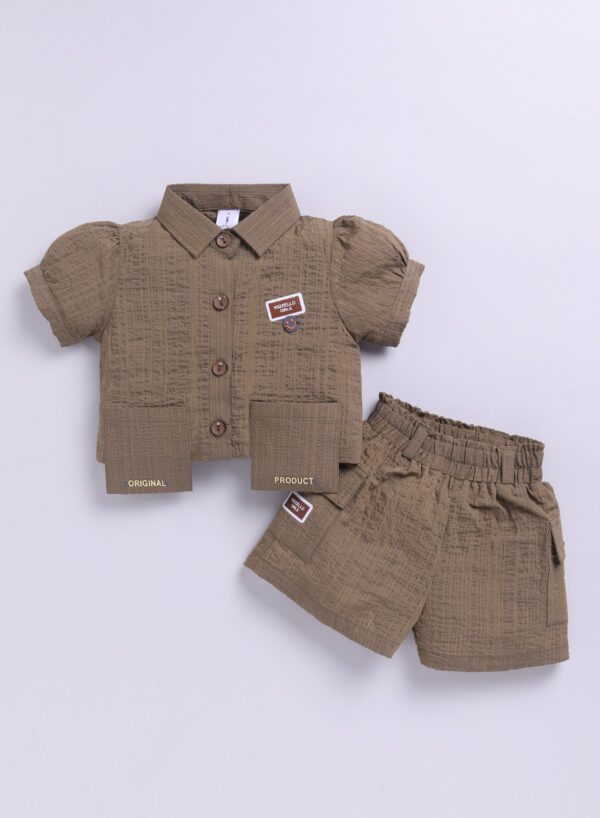 KG 369 OLIVE TOP WITH SHORTS